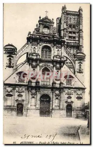 Ansichtskarte AK Auxerre Facade de l'Eglise Saint Pierre