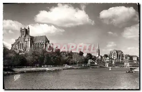 Cartes postales Auxerre Cathedrale Saint Etienne et l'Yonne
