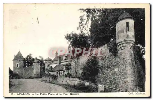 Cartes postales Avallon La Petite Porte et la Tour Gaujard