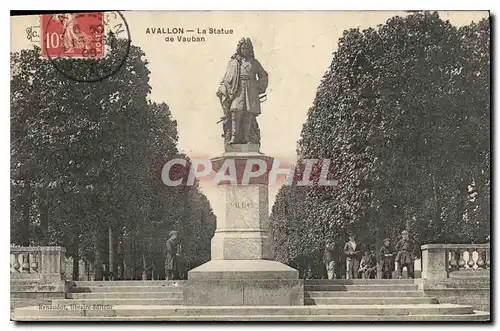 Ansichtskarte AK Avallon La Statue de Vauban