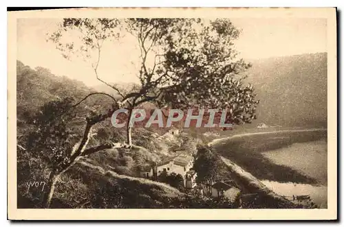 Cartes postales Ile de Port Cros Var Au fond de la baie Face au large l'Hostellerie de l'Ile d'Or