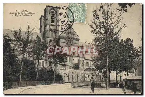 Cartes postales Laon Avenue de la Republique et Eglise St Martin