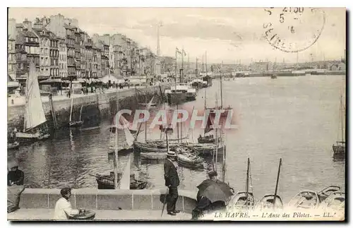 Cartes postales Le Havre l'Anse des Pilotes Bateaux