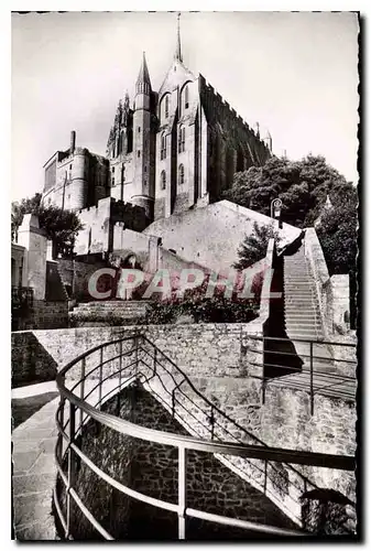 Cartes postales Le Mont St Michel Les Remparts et l'Abbaye