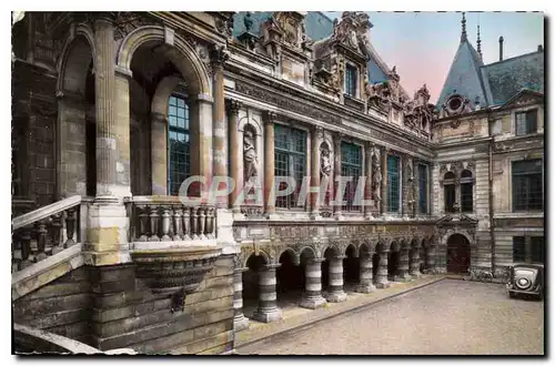 Ansichtskarte AK La Rochelle Hotel de Ville Cour d'Honneur