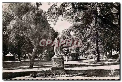 Cartes postales Toulouse Groupe le Retour de Seysse au jardin des Plantes