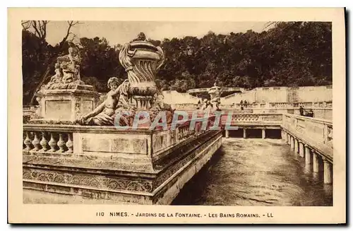 Cartes postales Nimes Jardin de la Fontaine les Bains Romains