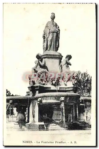 Cartes postales Nimes la Fontaine Pradier