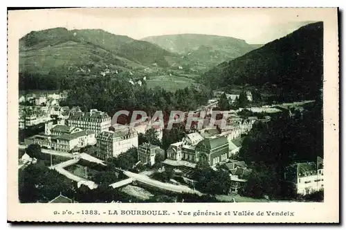 Cartes postales La Bourboule vue generale et Vallee de Vendeix