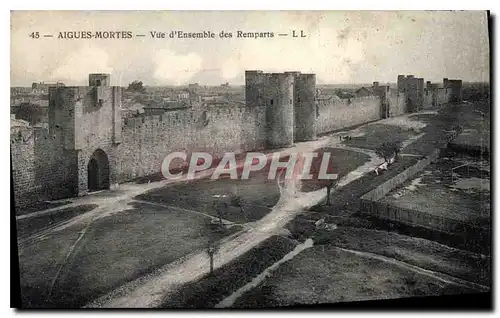 Cartes postales Aigues Mortes Vue d'Ensemble des Remparts