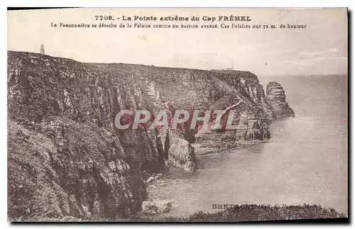 Cartes postales La Pointe extreme du Cap Frehel La Fauconniers se detache de la Palaise comme un bastion avance