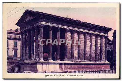 Cartes postales Nimes La Maison Carree