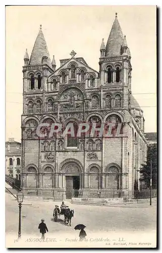 Cartes postales Angouleme Facade de la Cathedrale