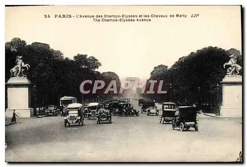 Ansichtskarte AK Paris l'Avenue des Champs Elysees et le Chevaux de Marly