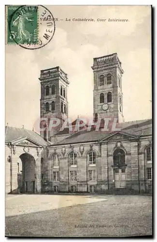 Cartes postales Verdun la Cathedrale Cour Interieur