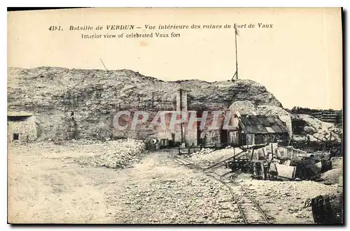 Cartes postales Bataille de Verdun vue interieure des ruines du Fort de Vaux