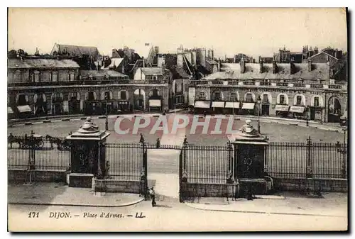 Cartes postales Dijon Place d'Armes