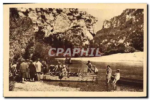 Cartes postales Les Gorges du Tarn Cirque des Baumes Debarquement des Touristes