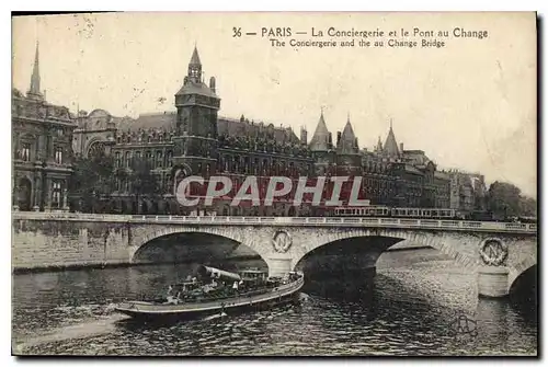 Cartes postales Paris La Conciergerie et le Pont au Change Bateau