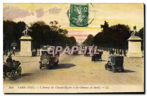 Ansichtskarte AK Paris L'Avenue des Champs Elysees et les Chevaux de Marly