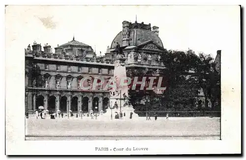 Ansichtskarte AK Paris Cour du Louvre