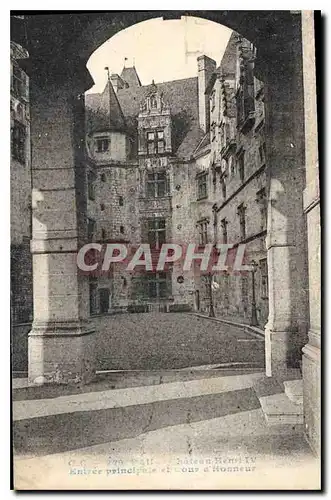 Cartes postales Pau Chateau Henri IV Entree principale et Cour d'Honneur