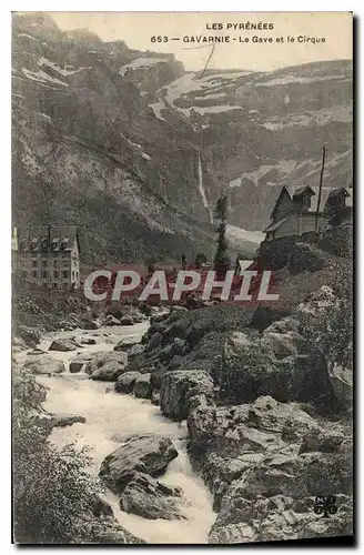 Cartes postales Les Pyrenees Gavarnie Le Gave et le Cirque