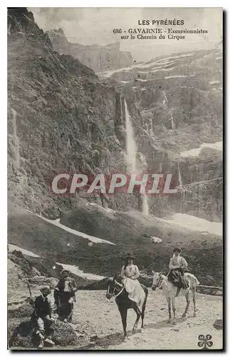 Ansichtskarte AK Les Pyrenees Gavarnie Excursionnistes sur le Chemin du Cirque