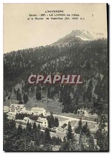 Ansichtskarte AK L'Auvergne Cantal Le Lioran les Hotels et le Rocher de Vassiviere