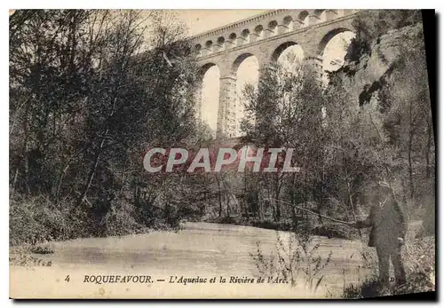 Cartes postales Roquefavour L'Aqueduc et la Riviere de l'Arc Peche Pecheur