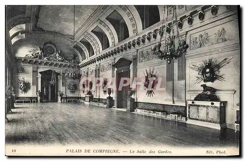 Ansichtskarte AK Palais de Compiegne La Salle des Gardes