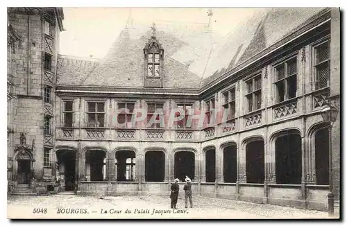 Ansichtskarte AK Bourges La Cour du Palais Jacques Coeur