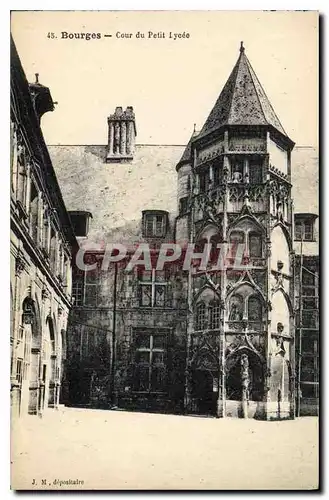 Cartes postales Bourges Cour du Petit Lycee