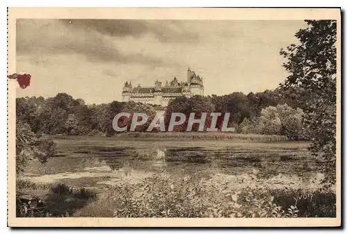 Ansichtskarte AK Chateau de Pierrefonds Oise Vue generale prise de l'Etang