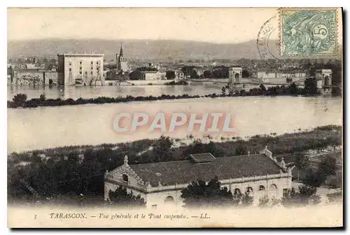 Ansichtskarte AK Tarascon vue generale et le Pont suspendu