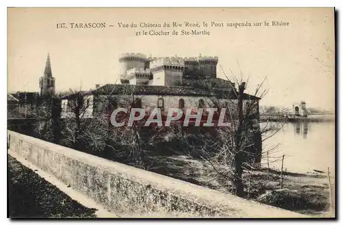 Cartes postales Tarascon vue du Chateau du Roi Rene le Pont suspendu sur le Rhone et le Clocher de Ste Marthe