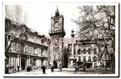 Cartes postales Aix en Provence L'Hotel de Ville et le Beffroi