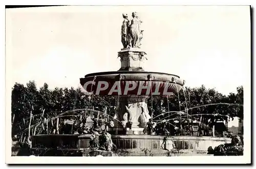 Ansichtskarte AK Aix en Provence B du Rh La Grande Fontaine