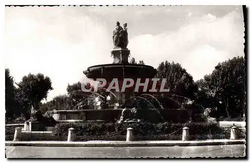 Cartes postales La Cite du Roy Rene Aix en Provence La Grande Fontaine sur la Rotonde