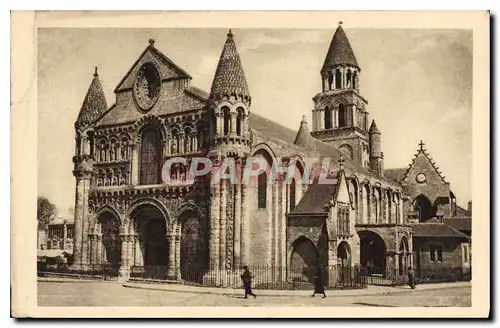 Cartes postales Le Poitou Pittoresque Poitiers Vienne Eglise Notre Dame la Grande Facade Ouest et Sud