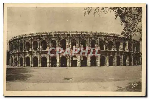 Cartes postales Nimes Les Arenes amphitheatre romain