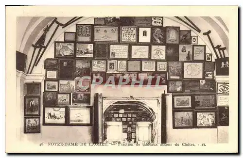 Cartes postales Notre Dame de Lachet Fracion de tableaux autour de Cloitre