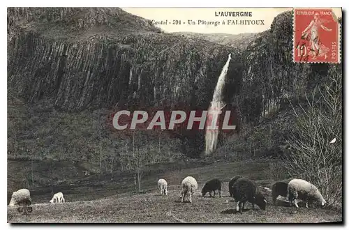 Cartes postales L'Auvergne Cantal Un Paturage a Falhitoux Moutons