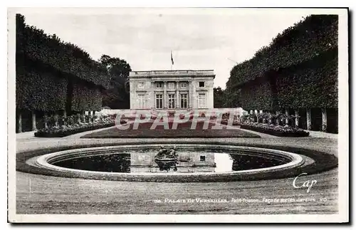 Ansichtskarte AK Palais de Versailles Petit Trianon Facade sur les Jardins