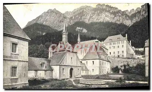 Ansichtskarte AK La Grande Chartreuse La cour d'honneur du couvent et le Grand Som