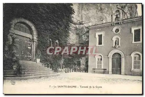 Ansichtskarte AK La Sainte Baume Terrasse de la Grotte