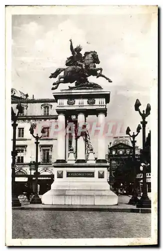 Cartes postales Clermont Ferrand Puy de Dome Statue de Vercingefotix Bartholdi