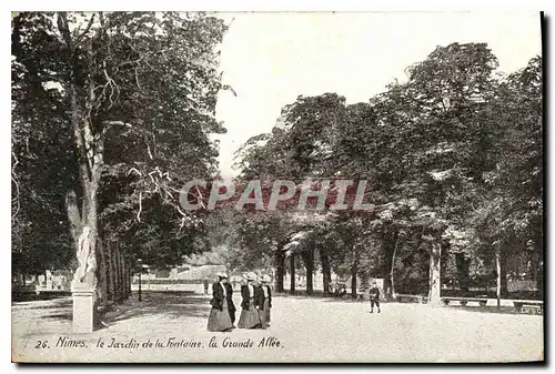 Ansichtskarte AK Nimes le Jardin de la Fontaine La Grande Allee