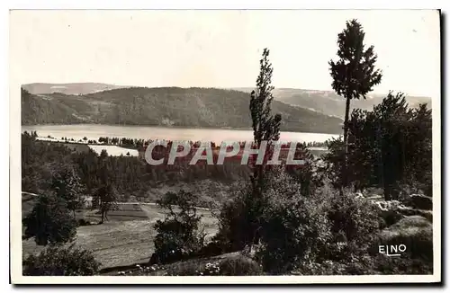 Ansichtskarte AK Lac d'Issarles Ardeche Vue generale prise de la Sage