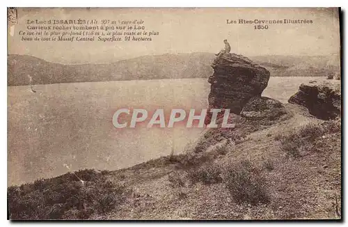 Cartes postales Les Htes Cevennes Illustrees Lac d'Issarles cure d'air Curieux rocher tombant a pic sur le Lac